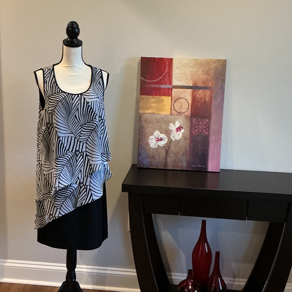 AB Studio Black and White Leaf-Print Midi Dress